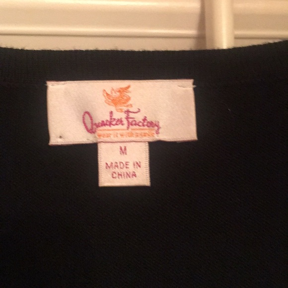 Black Quacker Factory dressy top (pearl neckline) - Picture 2 of 6